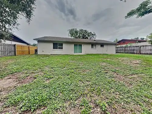 Building Photo - 3710 Coppertree Cir