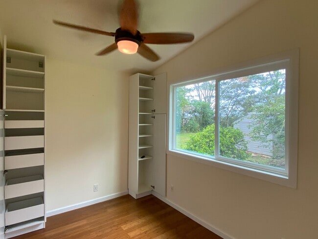 Building Photo - Private Hideaway on 1 Acre -Hawaiian Paradise Park