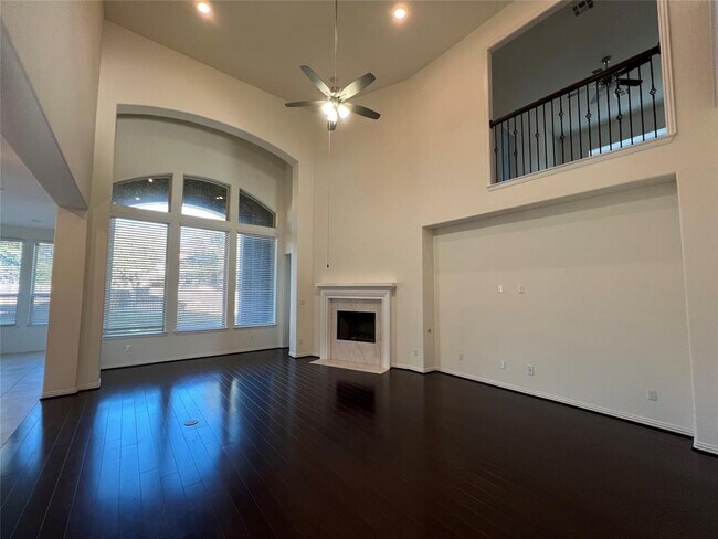 Building Photo - 345 Fannin Battleground Ln