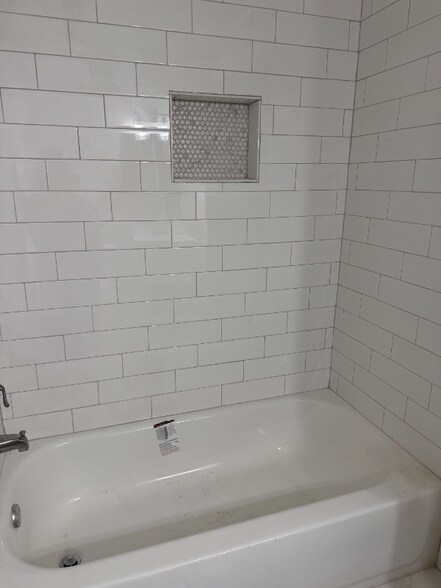 Building Photo - 96 Panorama Dr