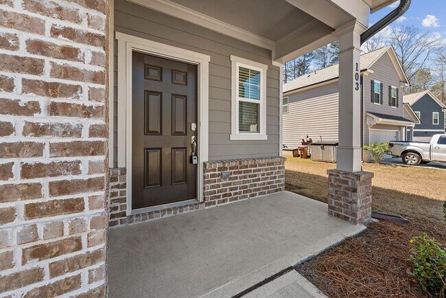 Building Photo - 103 Dewitt Dr