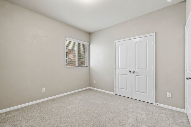 Building Photo - 2131 Beacon Park Ct