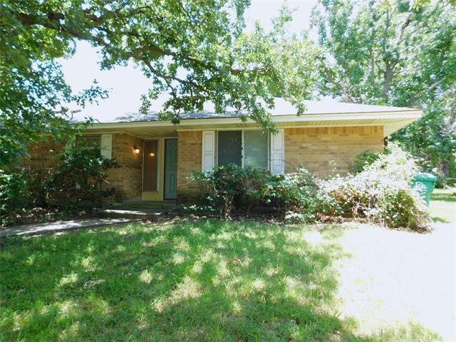 Building Photo - 2204 Canterbury Ct