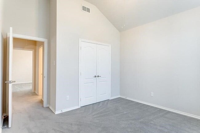 Building Photo - 2612 Evening Shade Dr