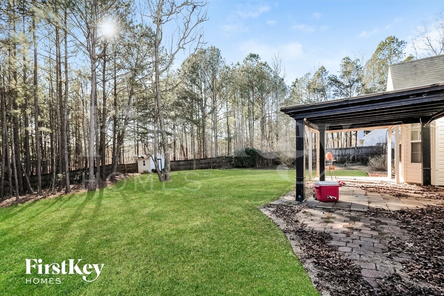 Building Photo - 115 Coldwater Dr