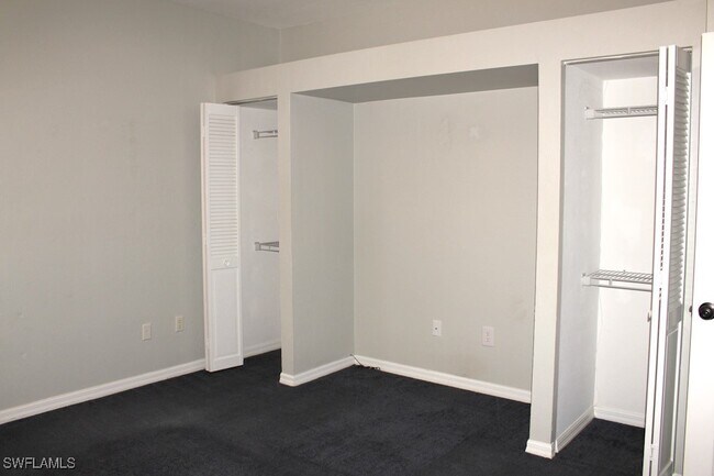 Building Photo - 16561 Heron Coach Way