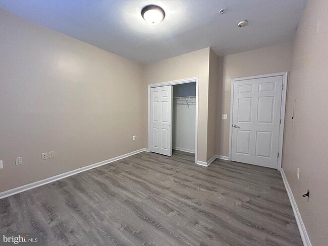 Building Photo - 2921 Deer Hollow Way