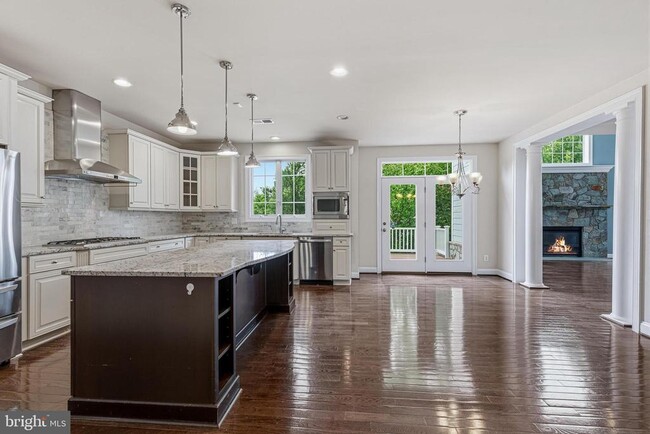 Building Photo - 1751 Tysons Crest Ln