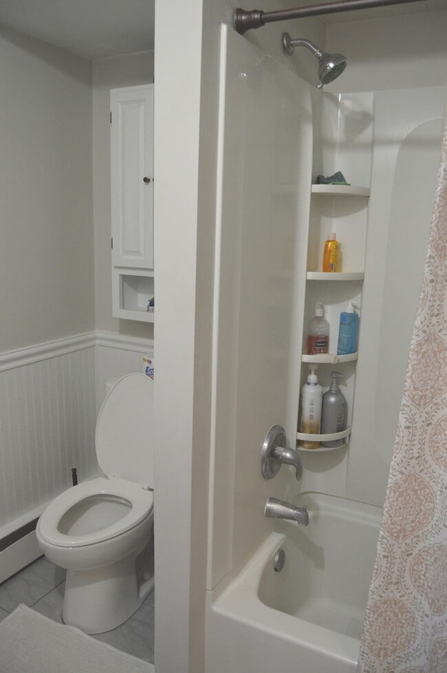 Building Photo - 16431 Mayleon Dr