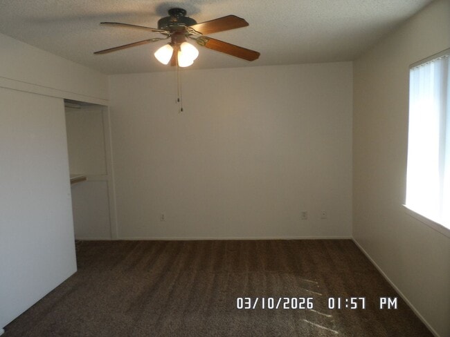 Building Photo - 3 Bedrooms, 1.75 Bathrooms, Approx. 1542 sq. ft., 2 Car Garage, Covered Patio, Large Fenced Corne...