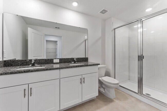 Building Photo - Luxury 3 BR + LOFT/2.5BA/1 Car Garage Luxury Townhome in the highly desirable GATED community of ...