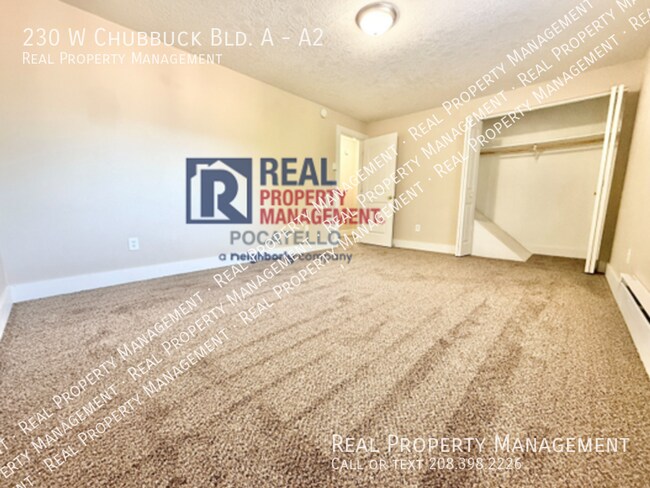 Building Photo - 230 W Chubbuck Rd