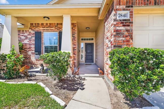 Building Photo - 7841 Fort Griffen Dr