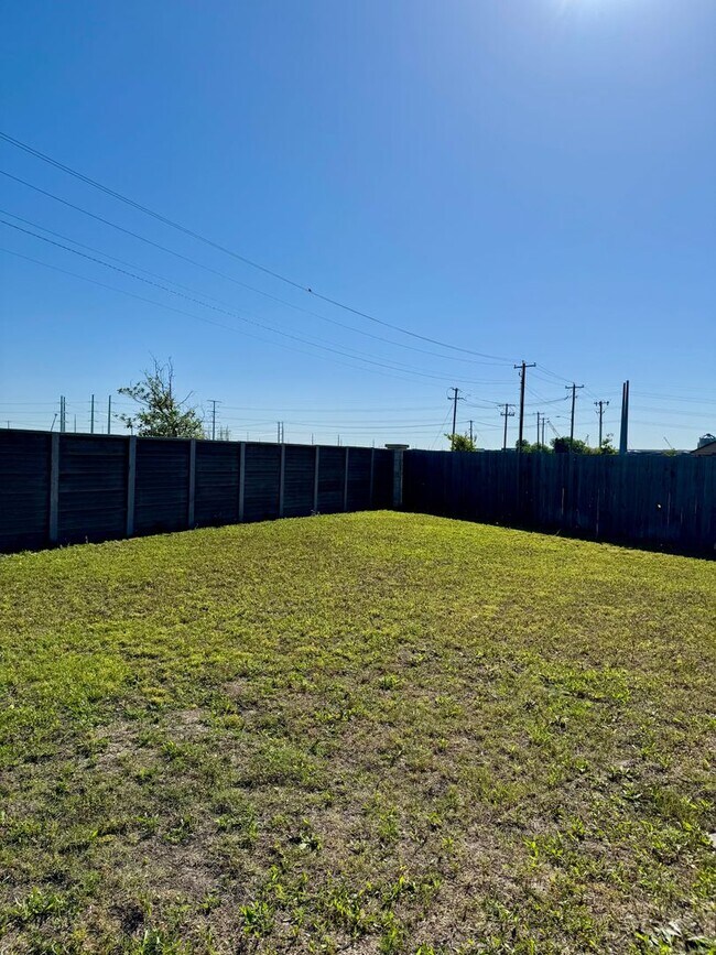 Building Photo - 130 Canley Lp