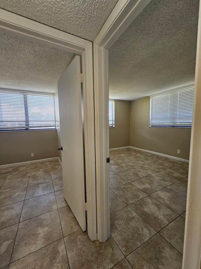 Building Photo - 1750 N Congress Ave