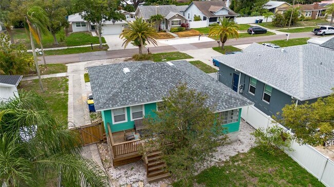 Building Photo - 1226 Sedeeva Cir S
