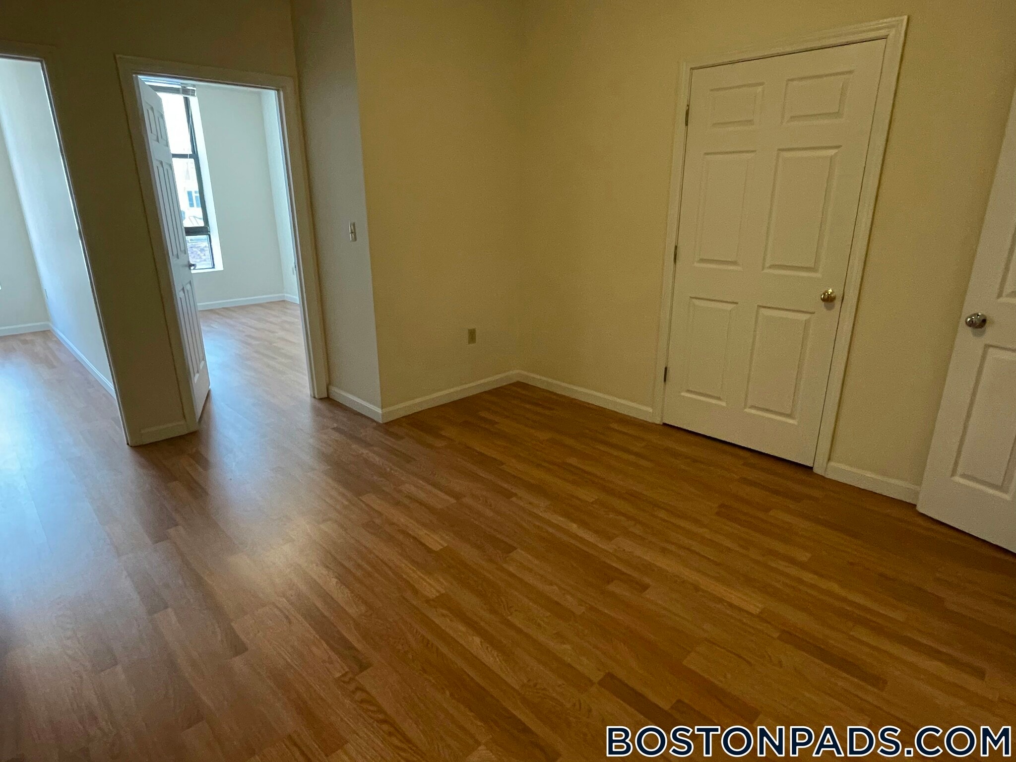 Building Photo - 81 Essex St