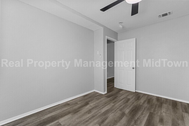 Building Photo - 6100 Wall St