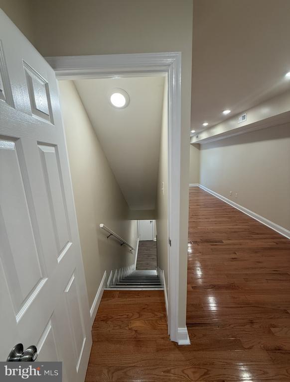 Building Photo - 1422 Richardson St