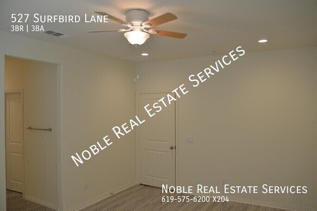 Building Photo - 527 Surfbird Ln