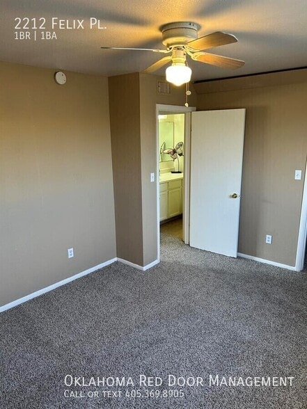 Building Photo - 2212 Felix Pl