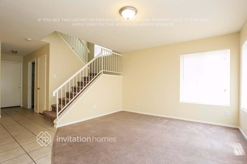 Building Photo - 7009 Glass Slipper Ct