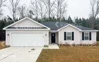 Building Photo - 136 Western Red Cedar Dr