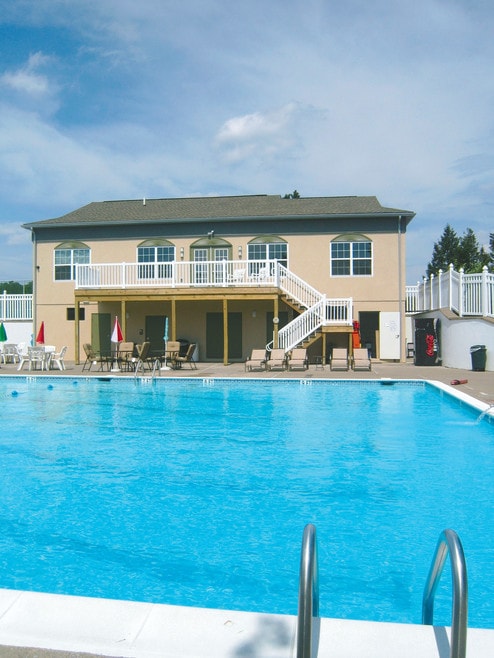 Building Photo - Treeview Apartments