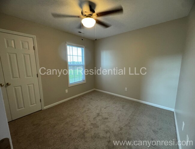 Building Photo - 111 Cottonfield Ct
