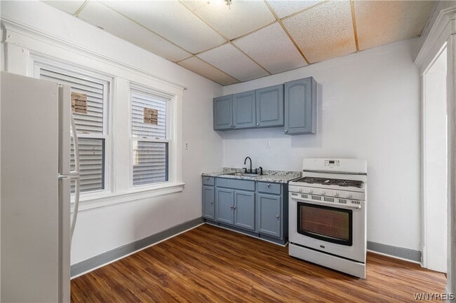 Building Photo - 109 Spaulding St