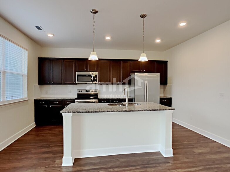 Building Photo - 3592 Butler Rd