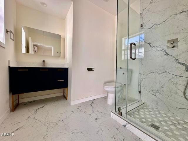 Building Photo - 17451 Keswick St