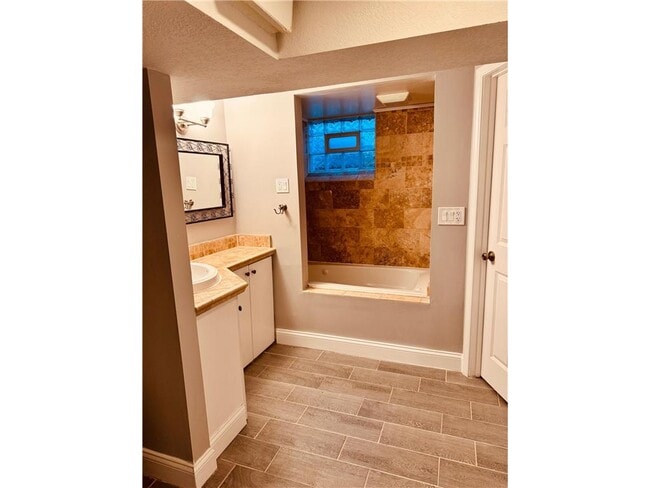 Building Photo - 10701 Vincent Ave S