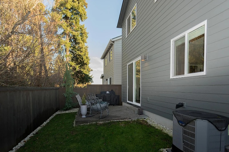 Building Photo - 7332 NE 67th St