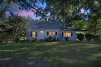 Building Photo - 3666 Old 421 Rd