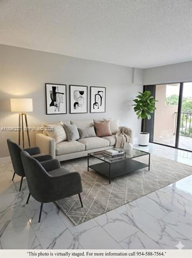 Building Photo - 1800 NE 114th St