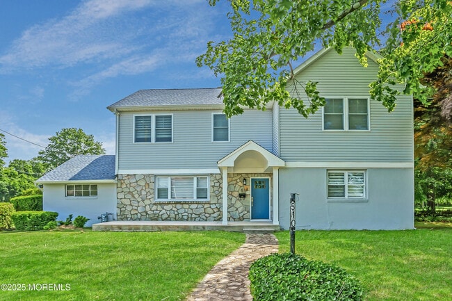 Building Photo - 510 Cedar Ave