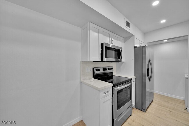 Building Photo - 12540 Equestrian Cir