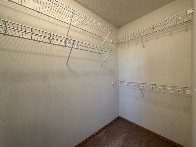 Building Photo - 23812 E Maxwell Ave