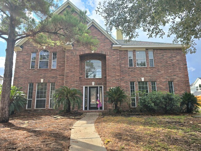 Building Photo - 20315 Lakeland Falls Dr