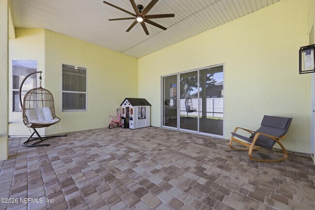 Building Photo - 14447 Cherry Lake Dr W