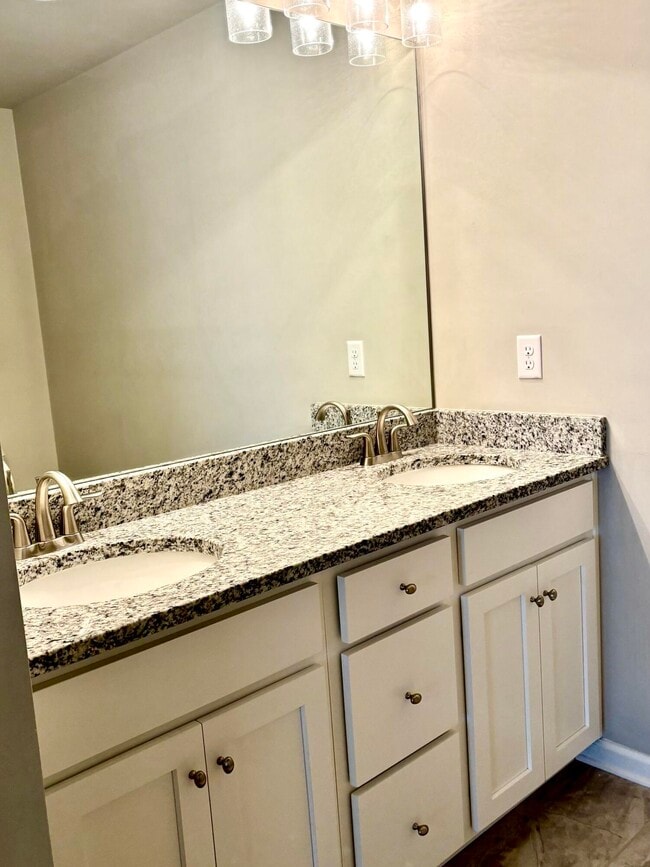 Building Photo - 312 Hannah Todd Pl