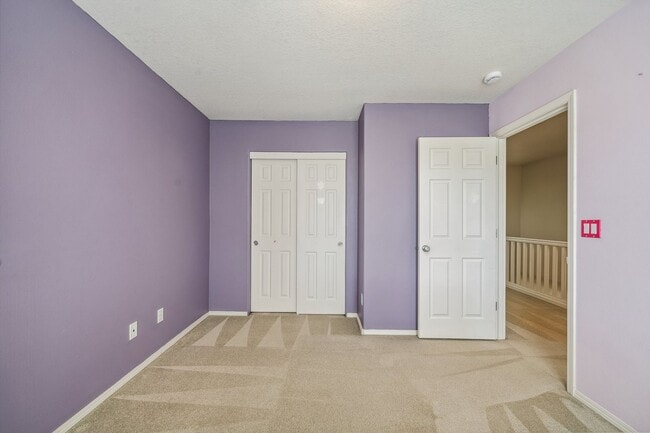 Building Photo - 16884 NW Shadow Hills Ln