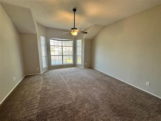 Building Photo - 820 Claire View Dr