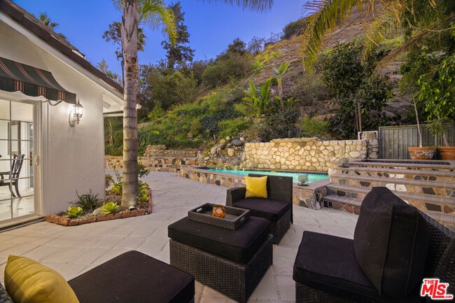 Building Photo - 2461 Jupiter Dr