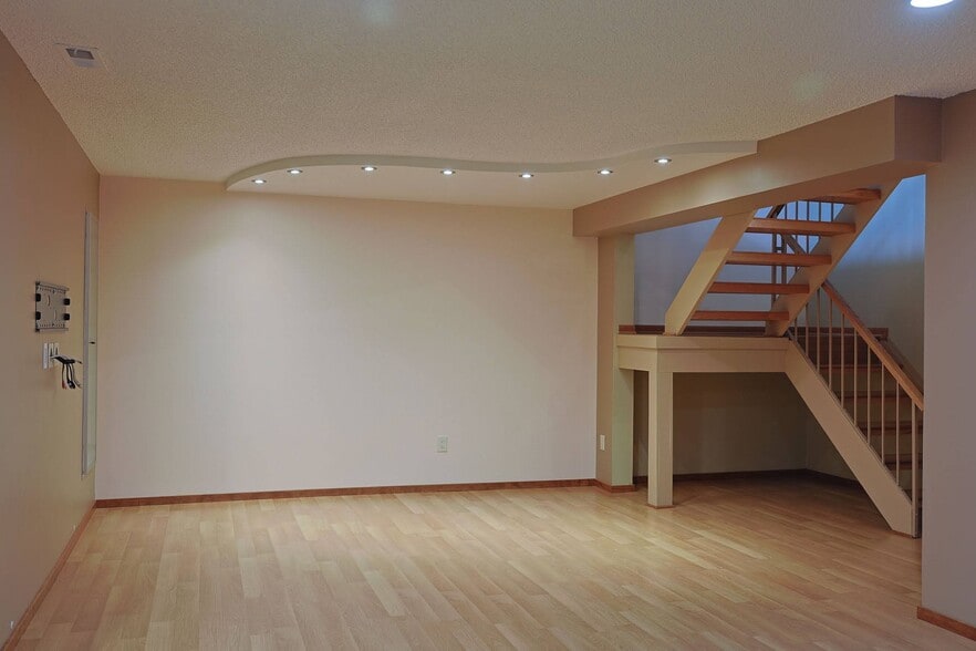 All purpose room - basement - 222 Society Hill Blvd