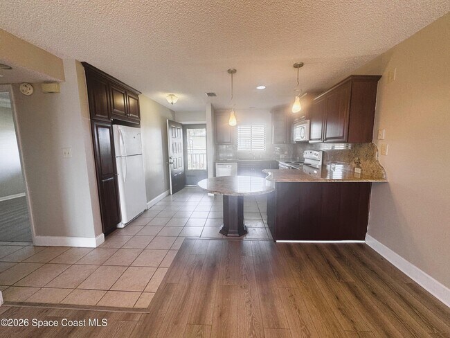 Building Photo - 325 S Banana River Blvd