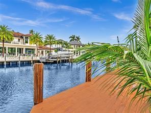 Building Photo - 449 Isle of Palms Dr