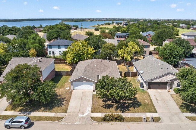 Building Photo - 625 Spillway Dr