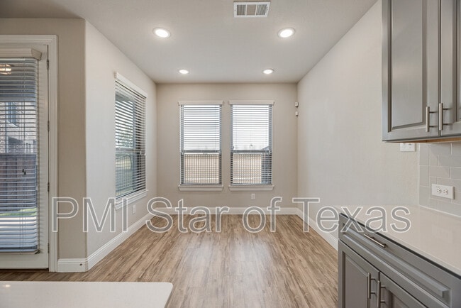 Building Photo - 4529 Titus Cir